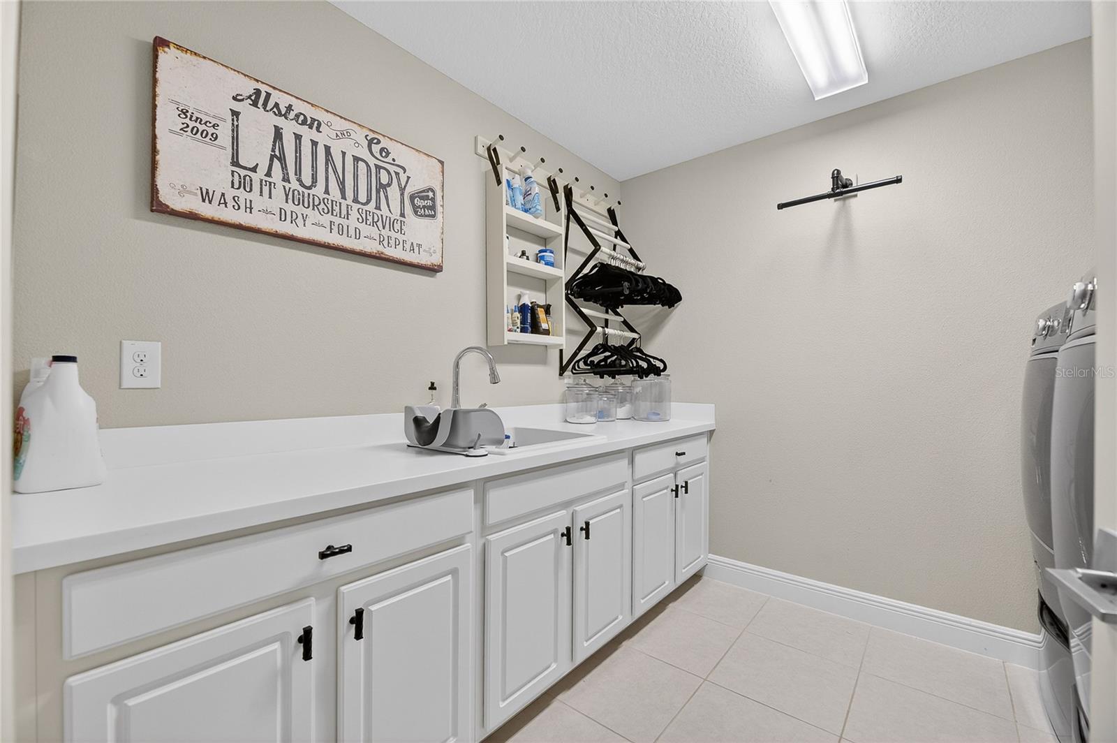 Image 67 of 100 For 7424 Paradiso Drive