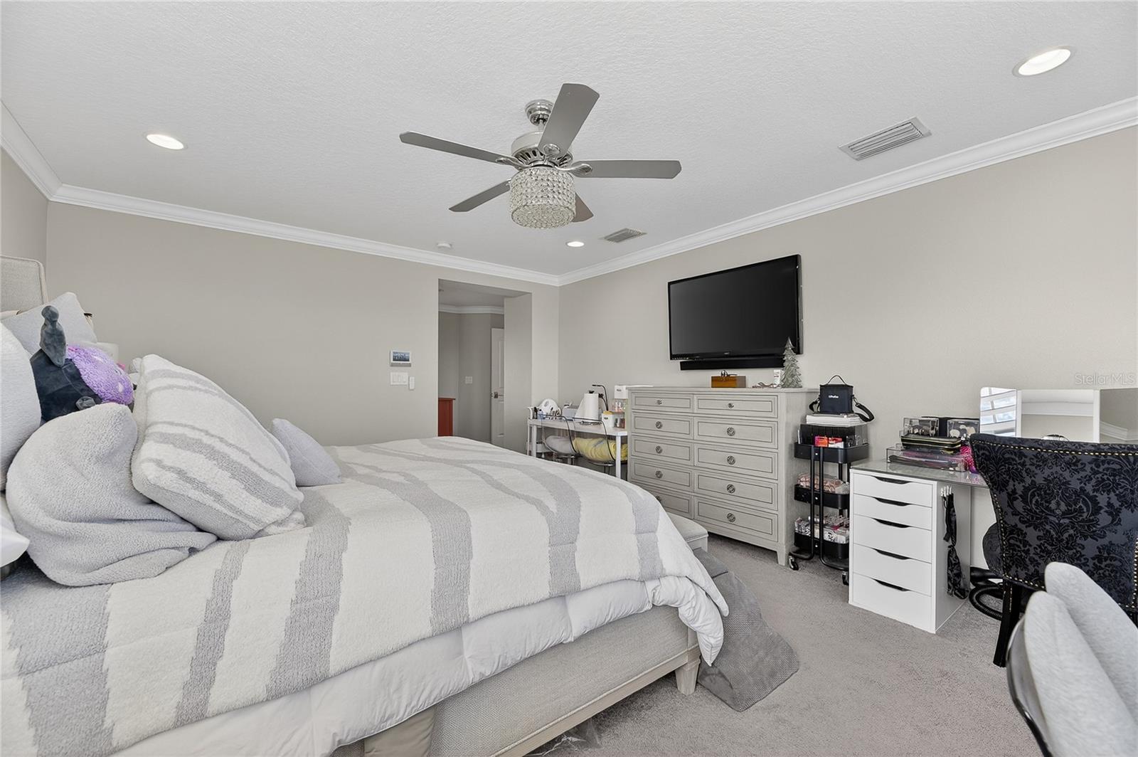 Image 91 of 100 For 7424 Paradiso Drive