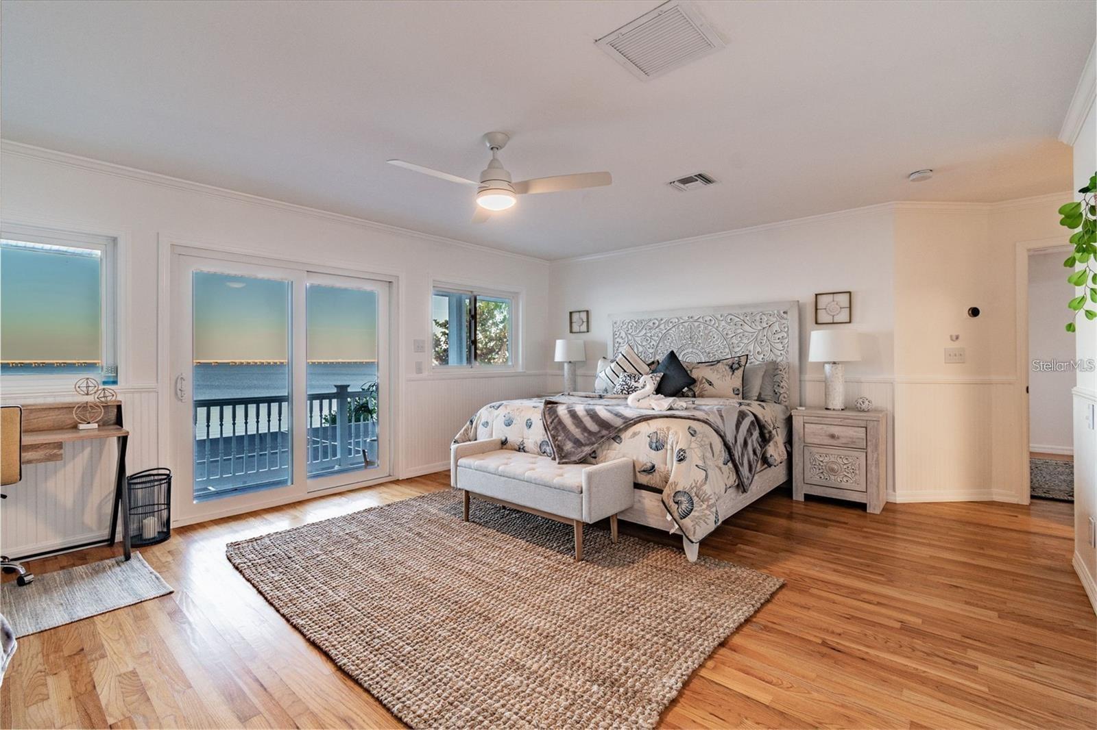 Image 7 of 22 For 1828 Sunrise Boulevard