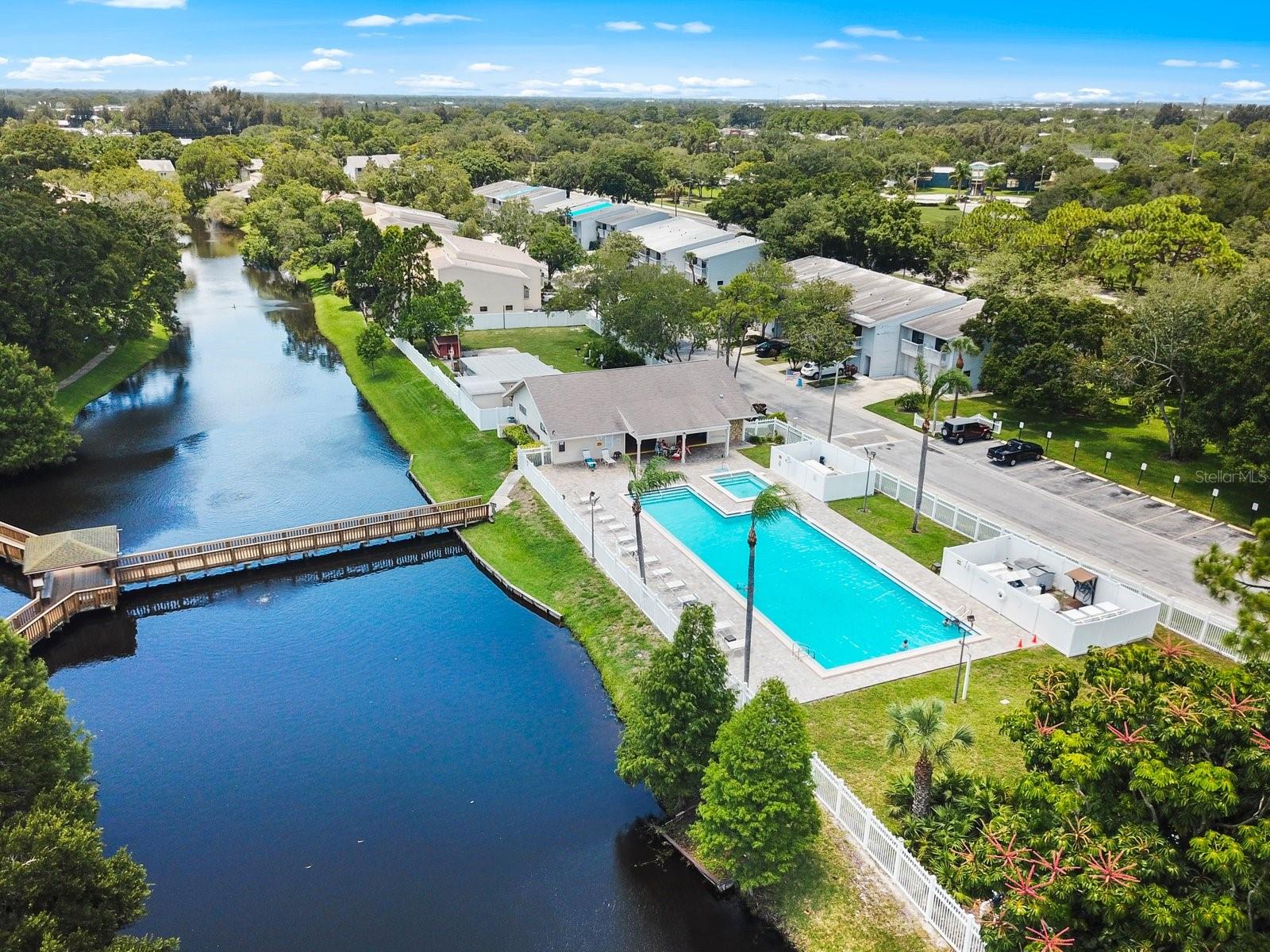 Image 17 of 19 For 6289 93rd Terrace N 4302