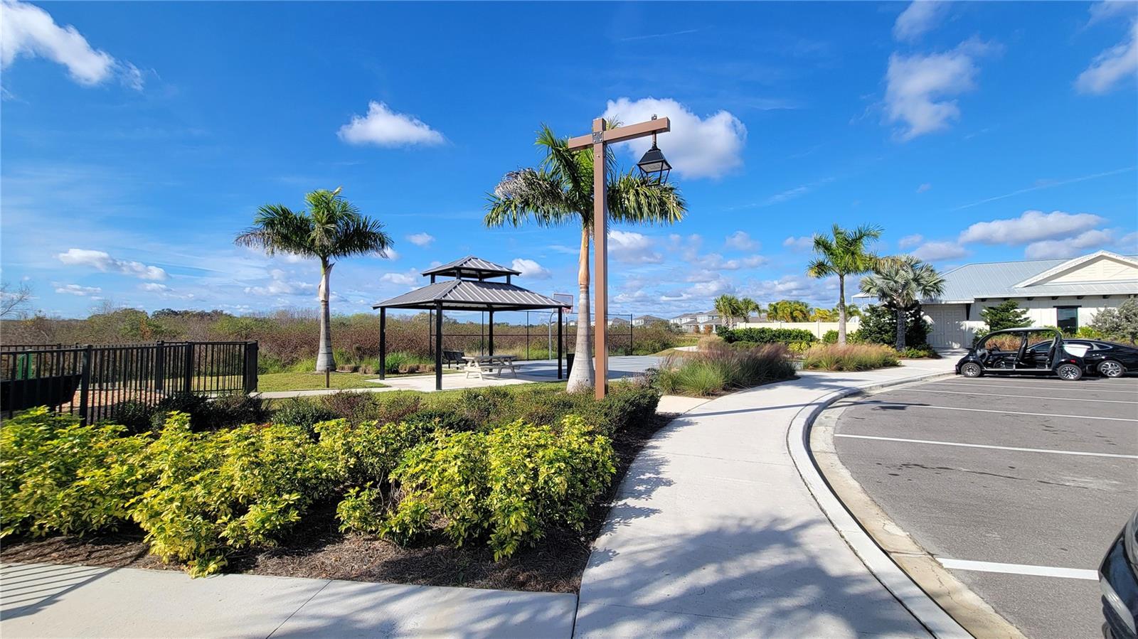 Listing photo id 31 for 3525 Marigold Patch Court