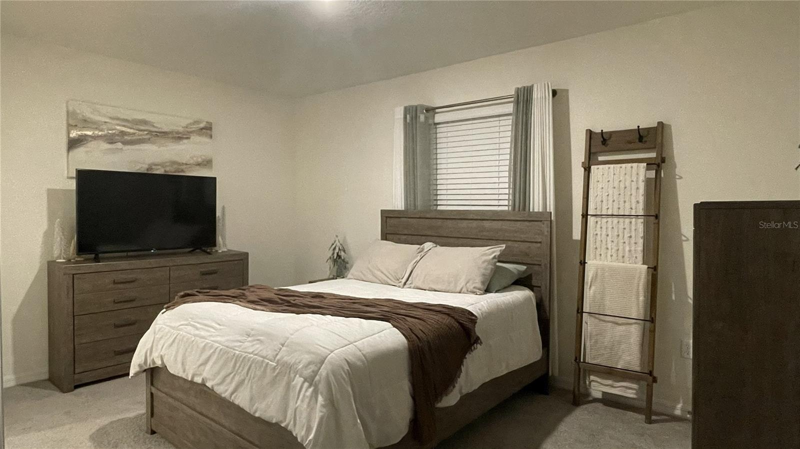 Listing photo id 7 for 3525 Marigold Patch Court