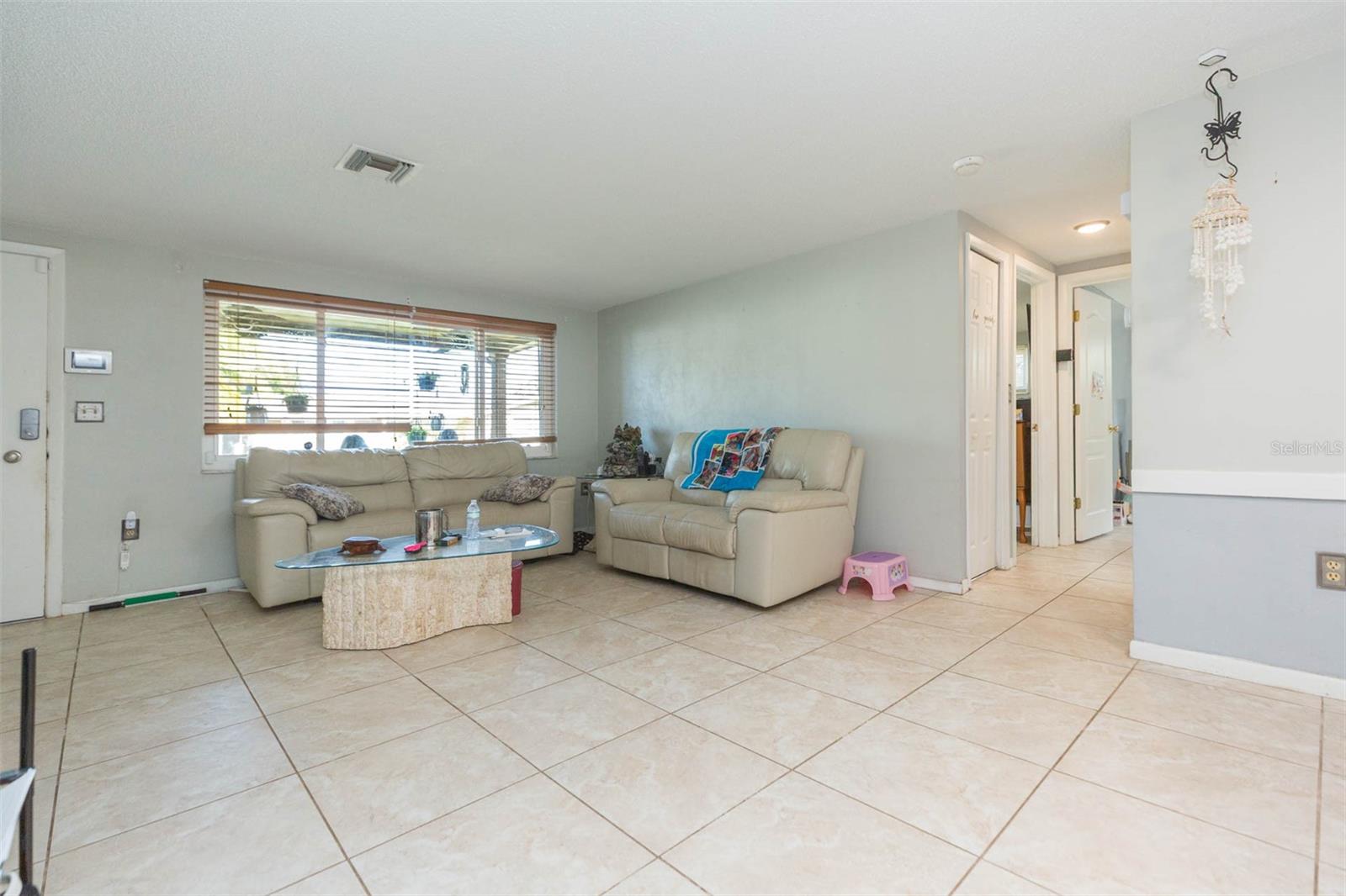 Image 4 of 22 For 7906 Cherrytree Lane