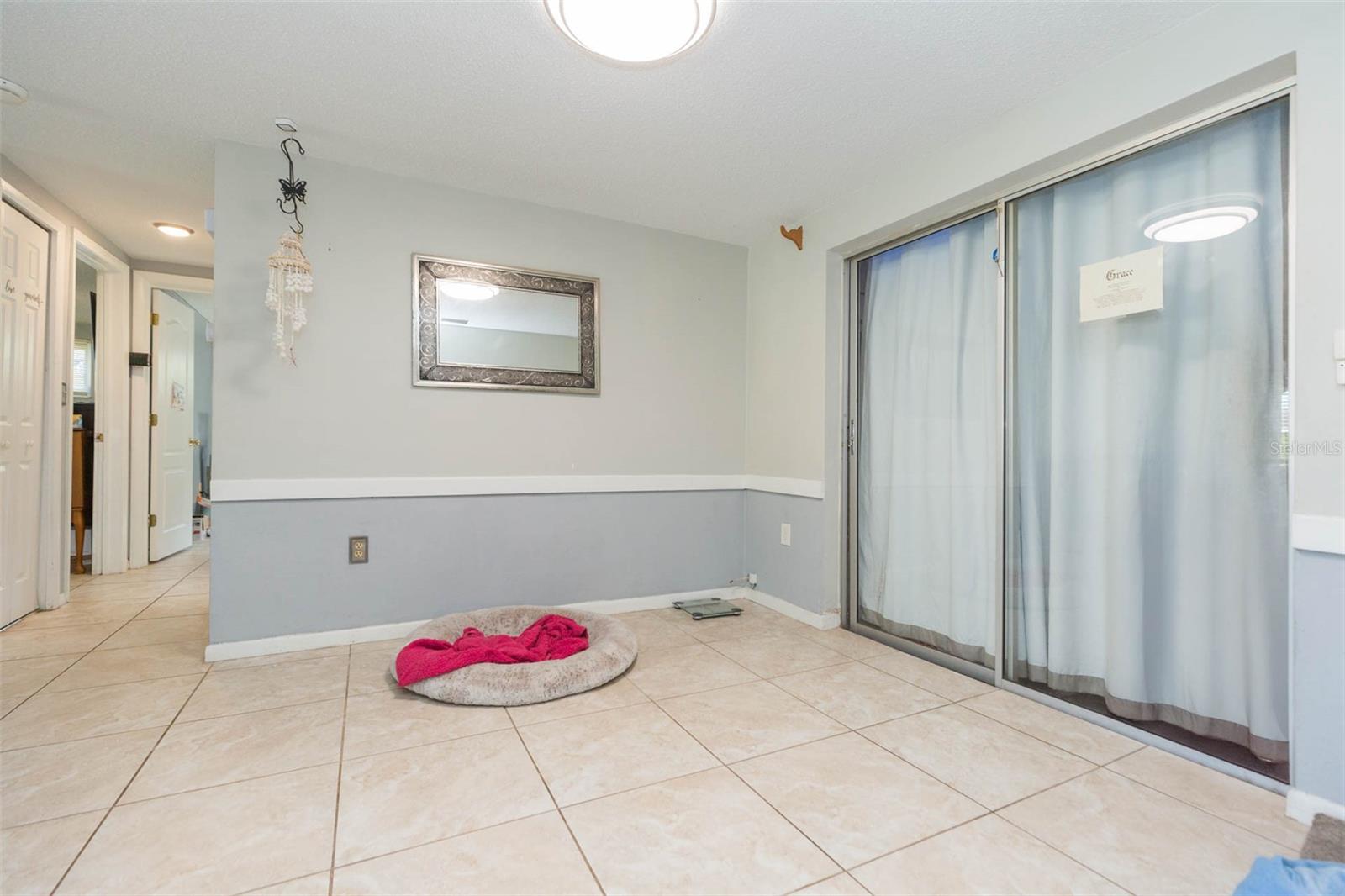 Image 5 of 22 For 7906 Cherrytree Lane