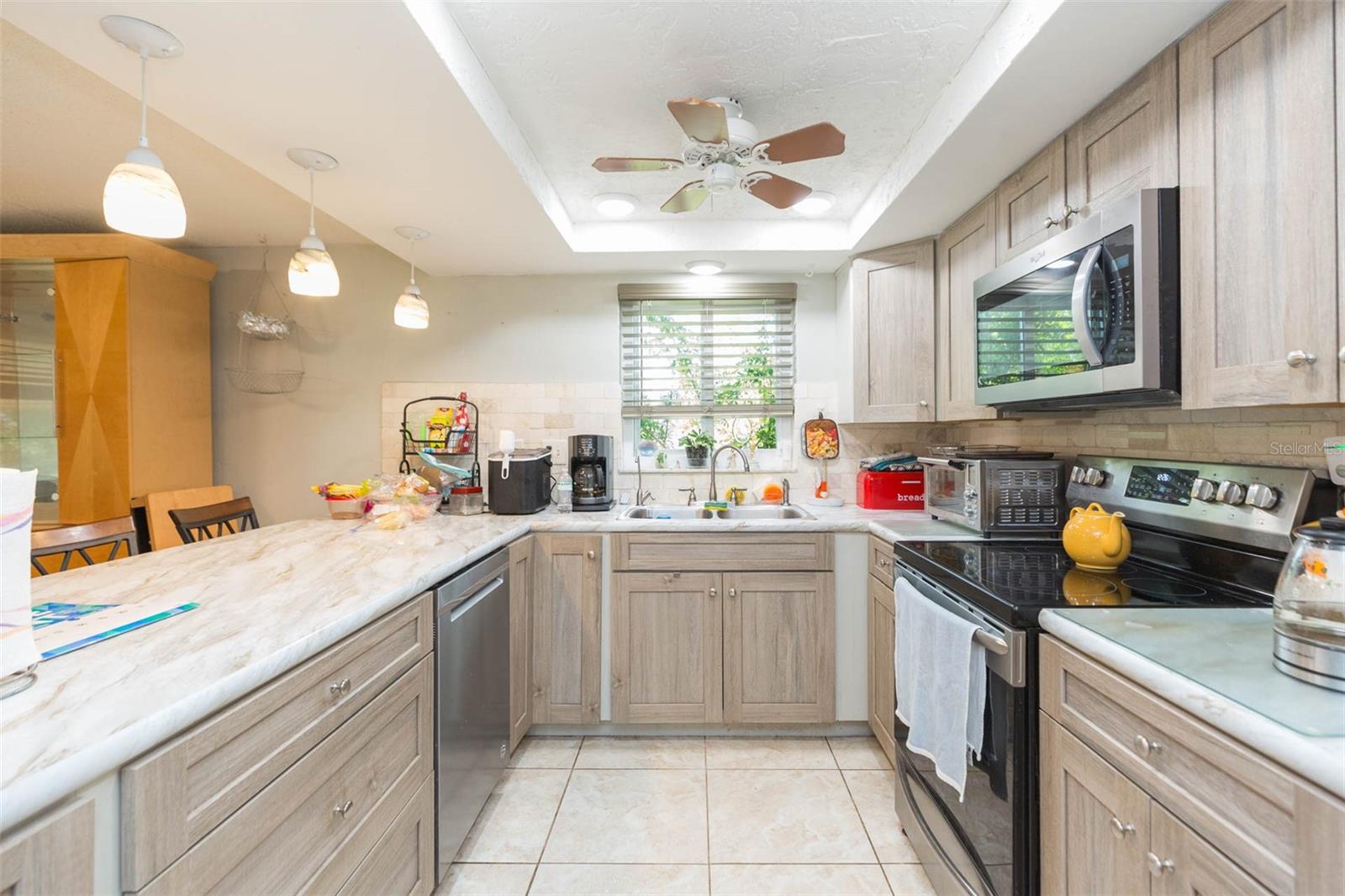 Image 9 of 22 For 7906 Cherrytree Lane