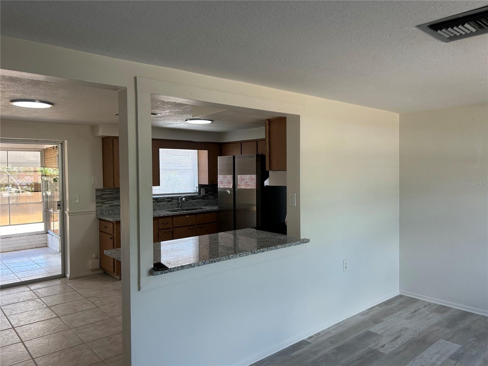 Image 6 of 9 For 5724 Mosaic Drive