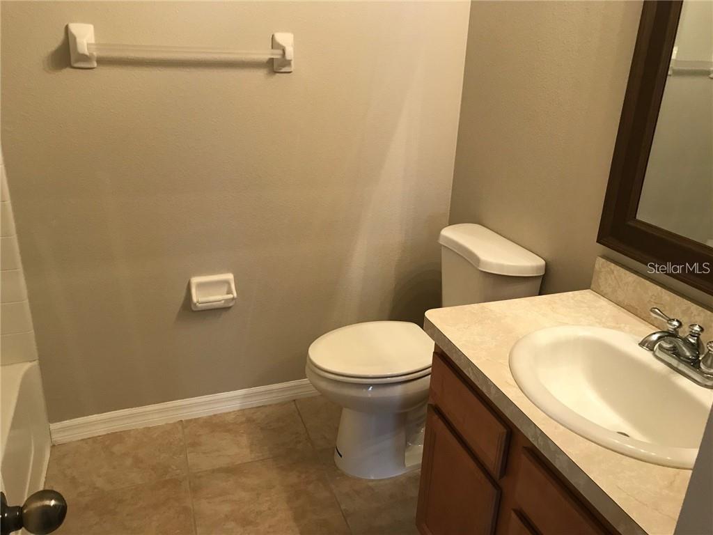 Image 22 of 27 For 7542 Red Mill Circle