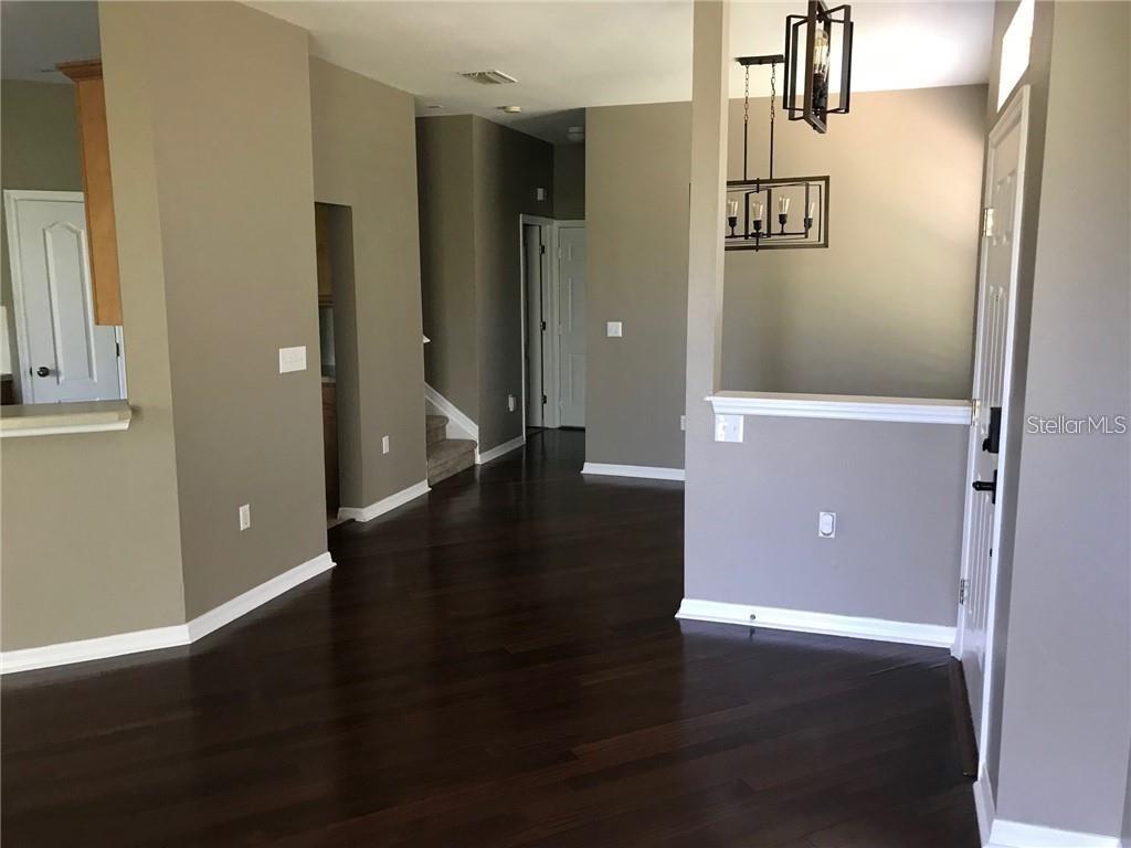 Image 5 of 27 For 7542 Red Mill Circle