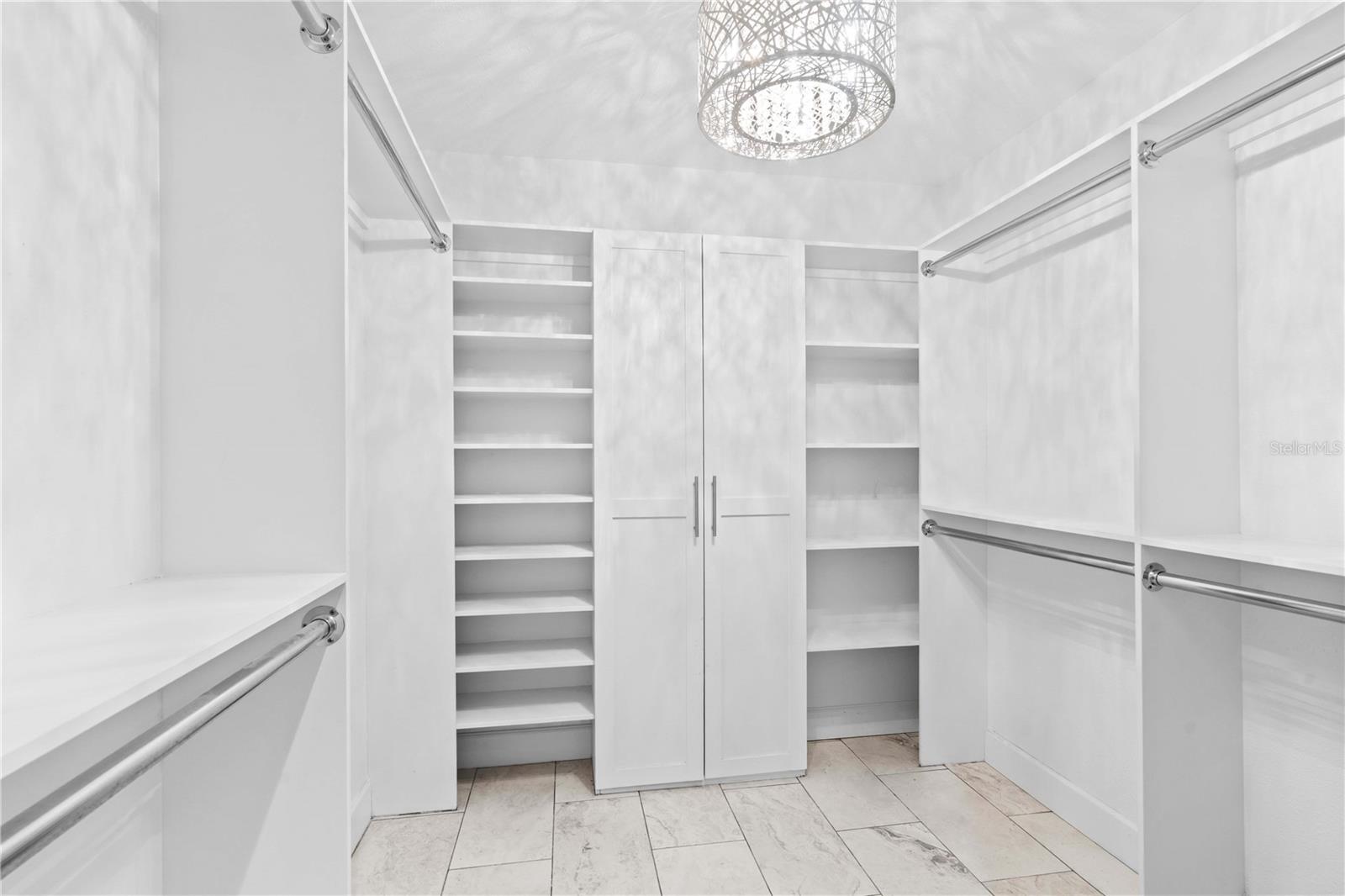 Image 16 of 58 For 1318 Moreland Drive 105