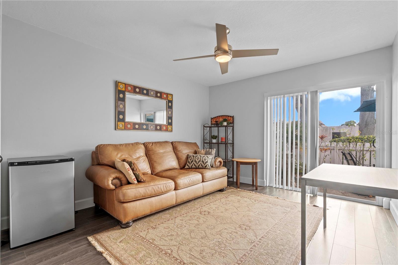 Image 21 of 58 For 1318 Moreland Drive 105