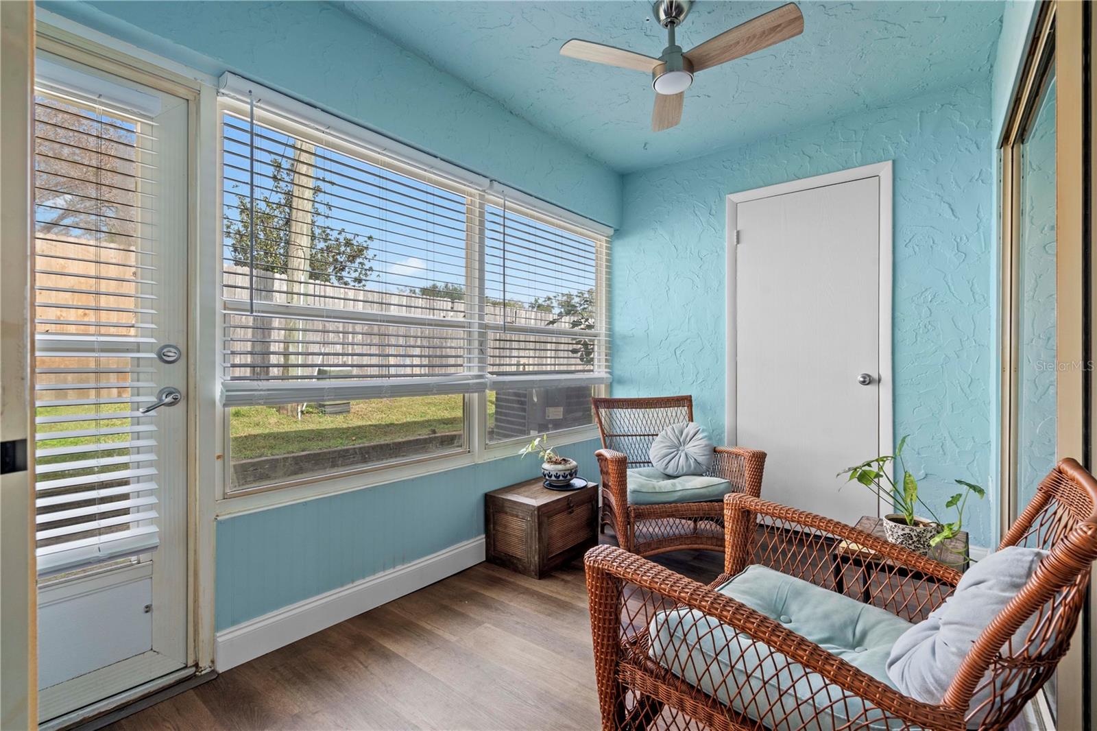 Image 23 of 58 For 1318 Moreland Drive 105