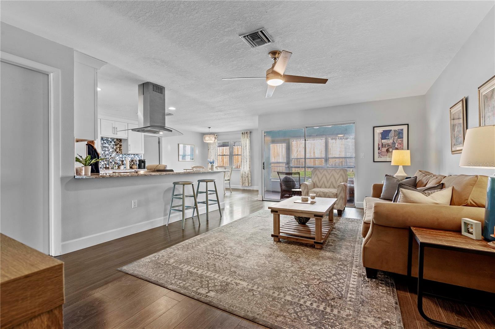 Image 4 of 58 For 1318 Moreland Drive 105