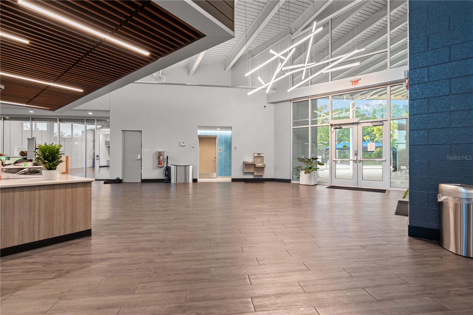 Image 43 of 58 For 1318 Moreland Drive 105