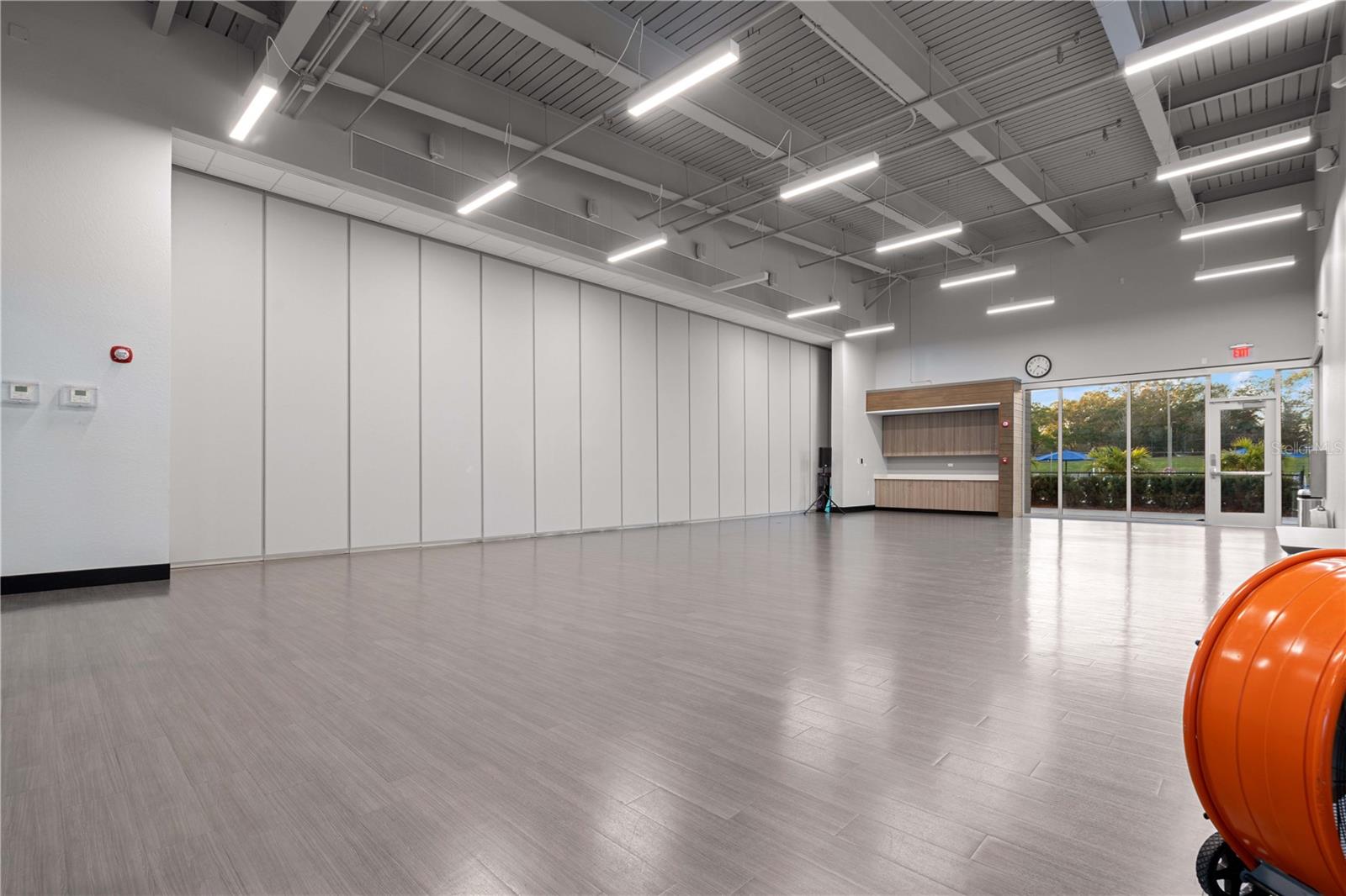 Image 45 of 58 For 1318 Moreland Drive 105