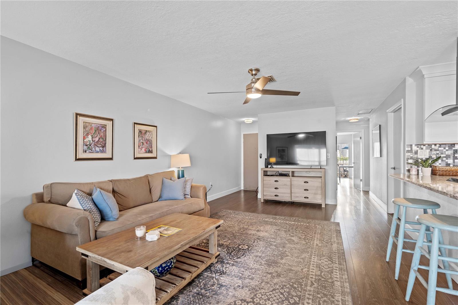 Image 5 of 58 For 1318 Moreland Drive 105