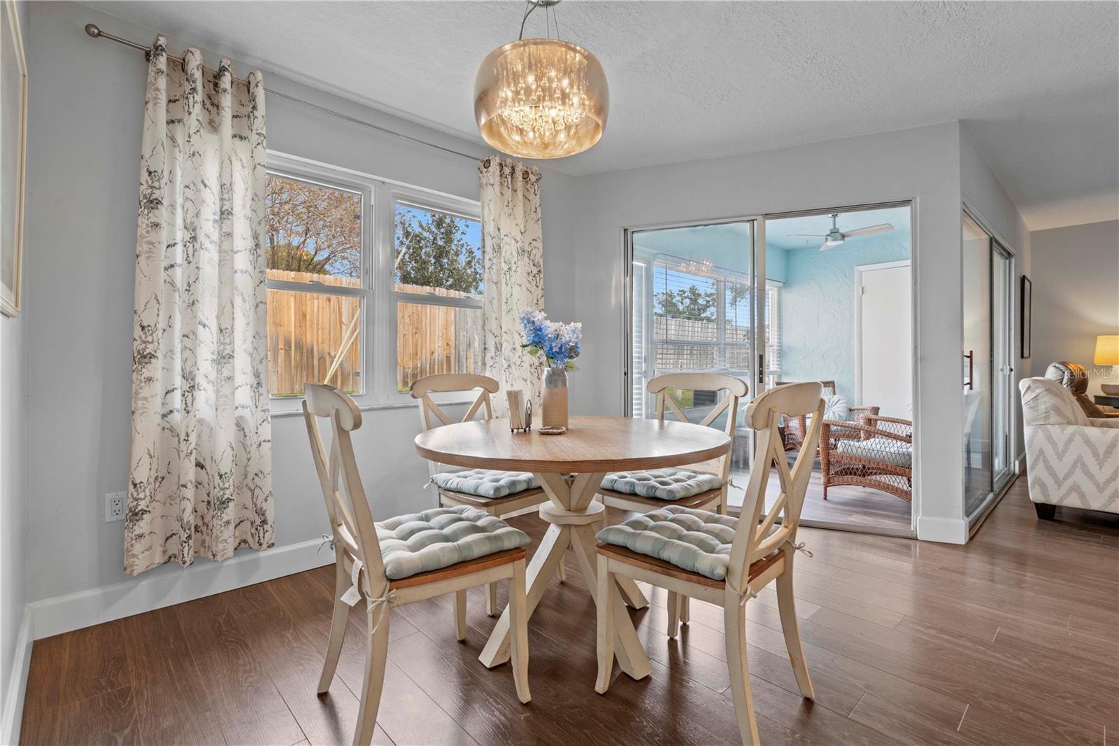 Image 8 of 58 For 1318 Moreland Drive 105