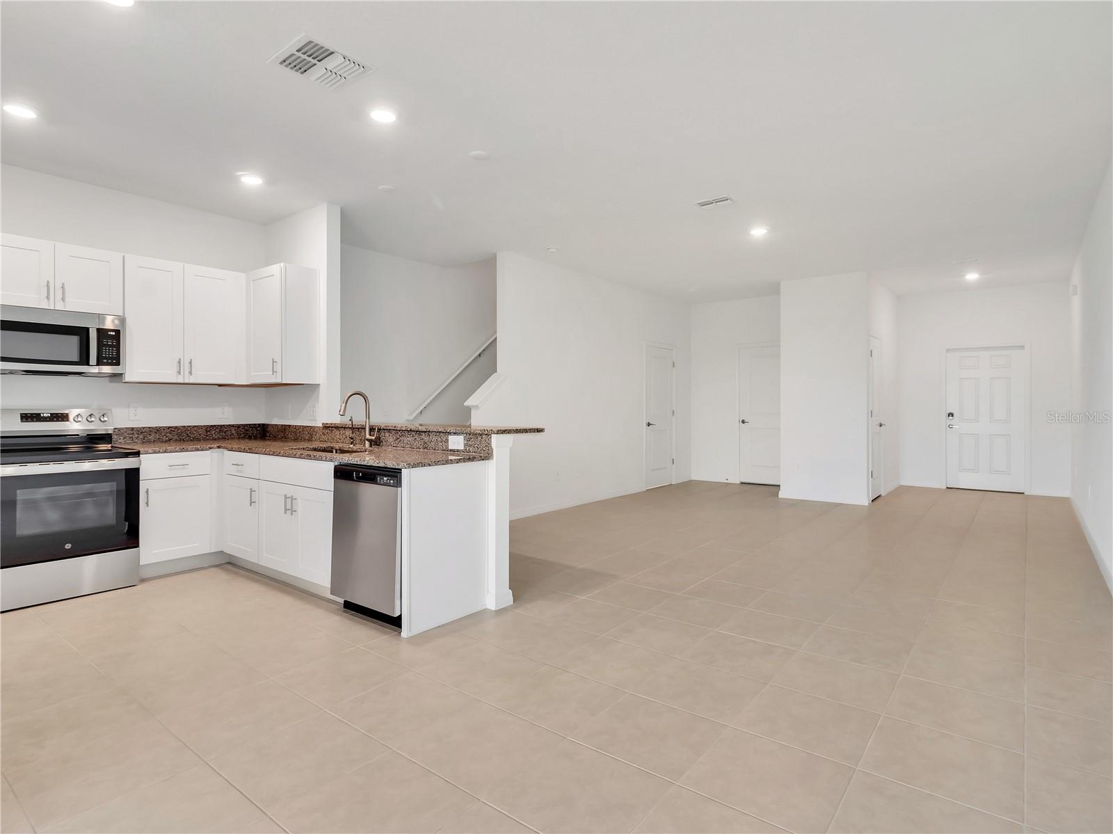 Image 10 of 31 For 11331 65th Terrace