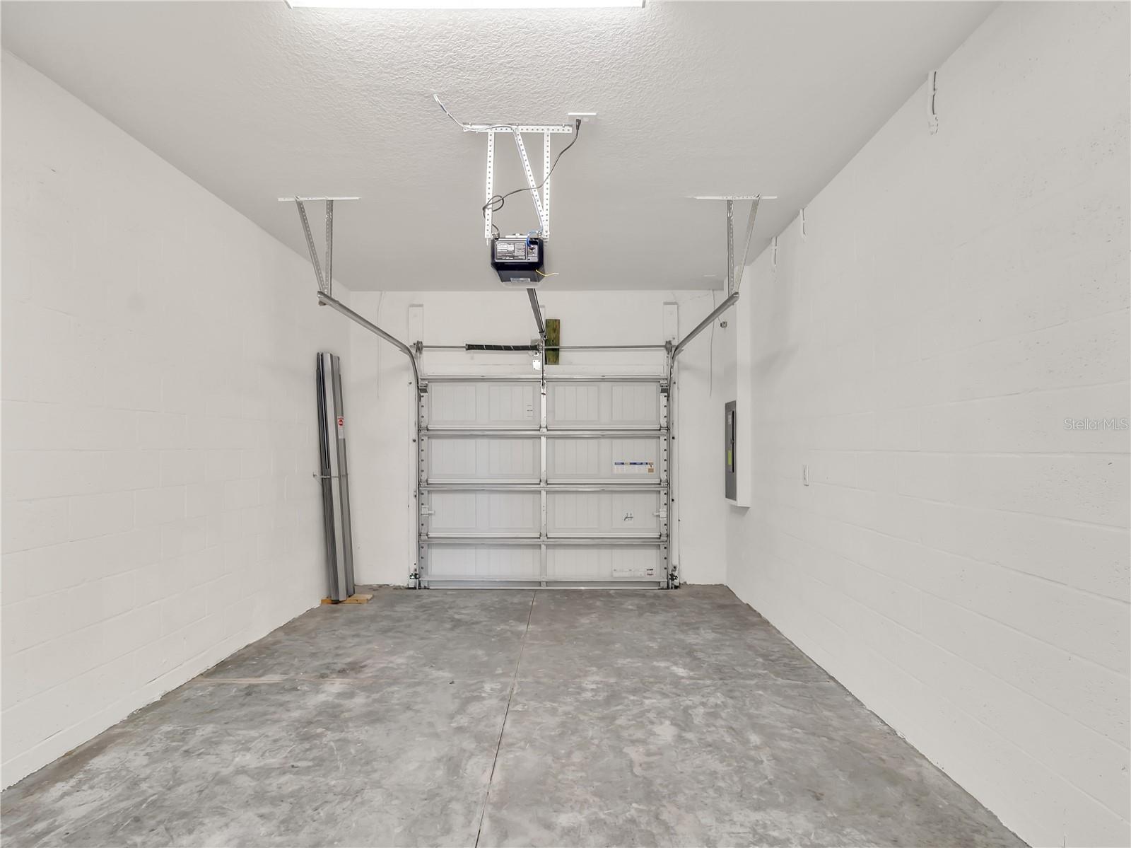 Image 14 of 31 For 11331 65th Terrace