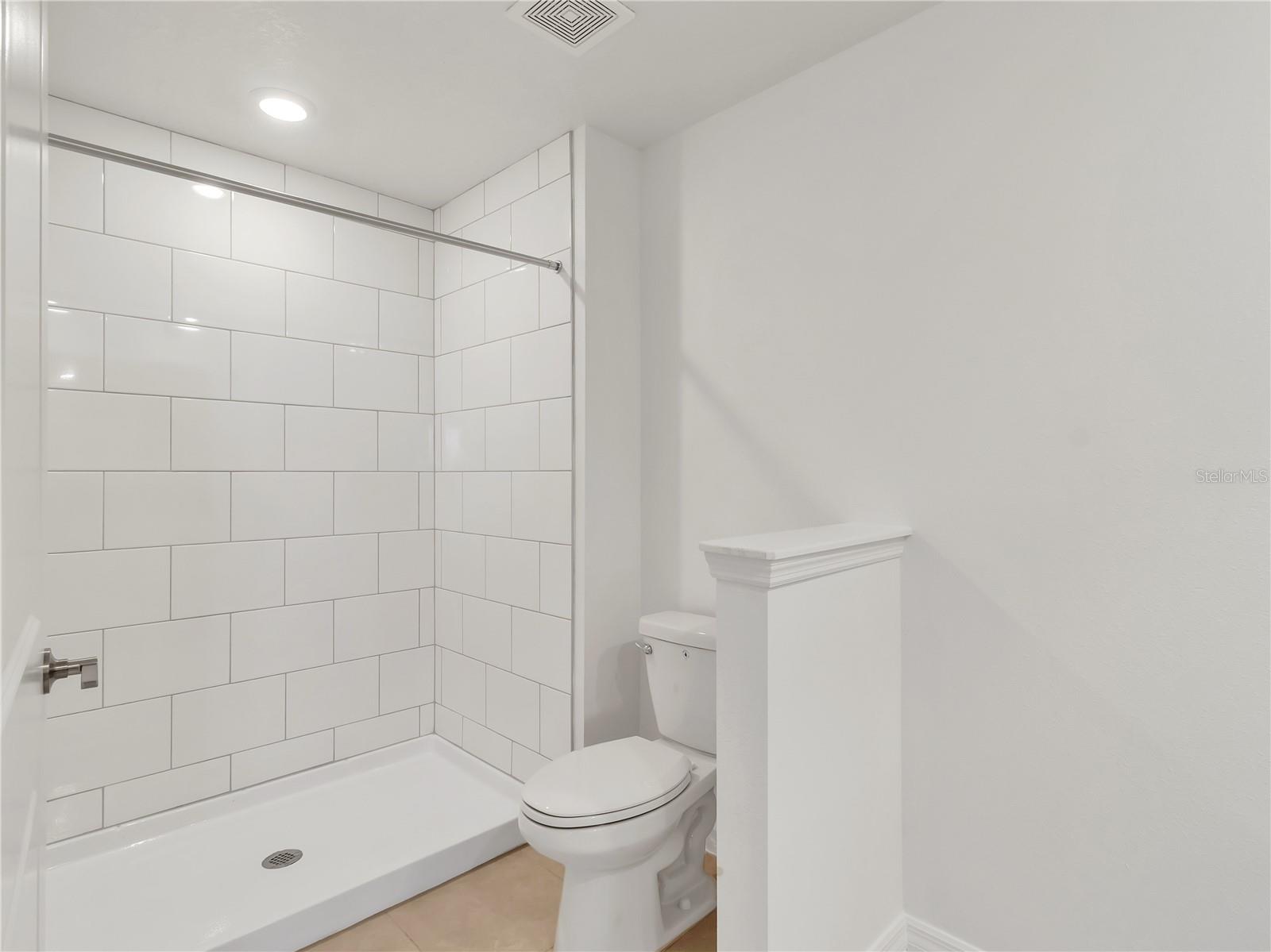 Image 26 of 31 For 11331 65th Terrace