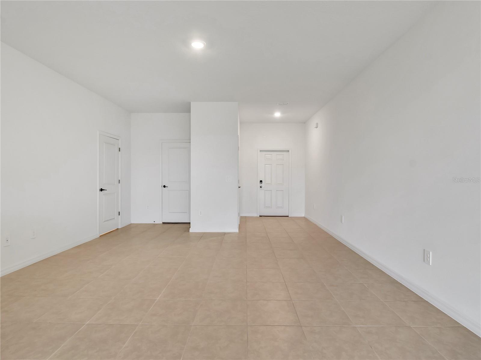 Image 5 of 31 For 11331 65th Terrace