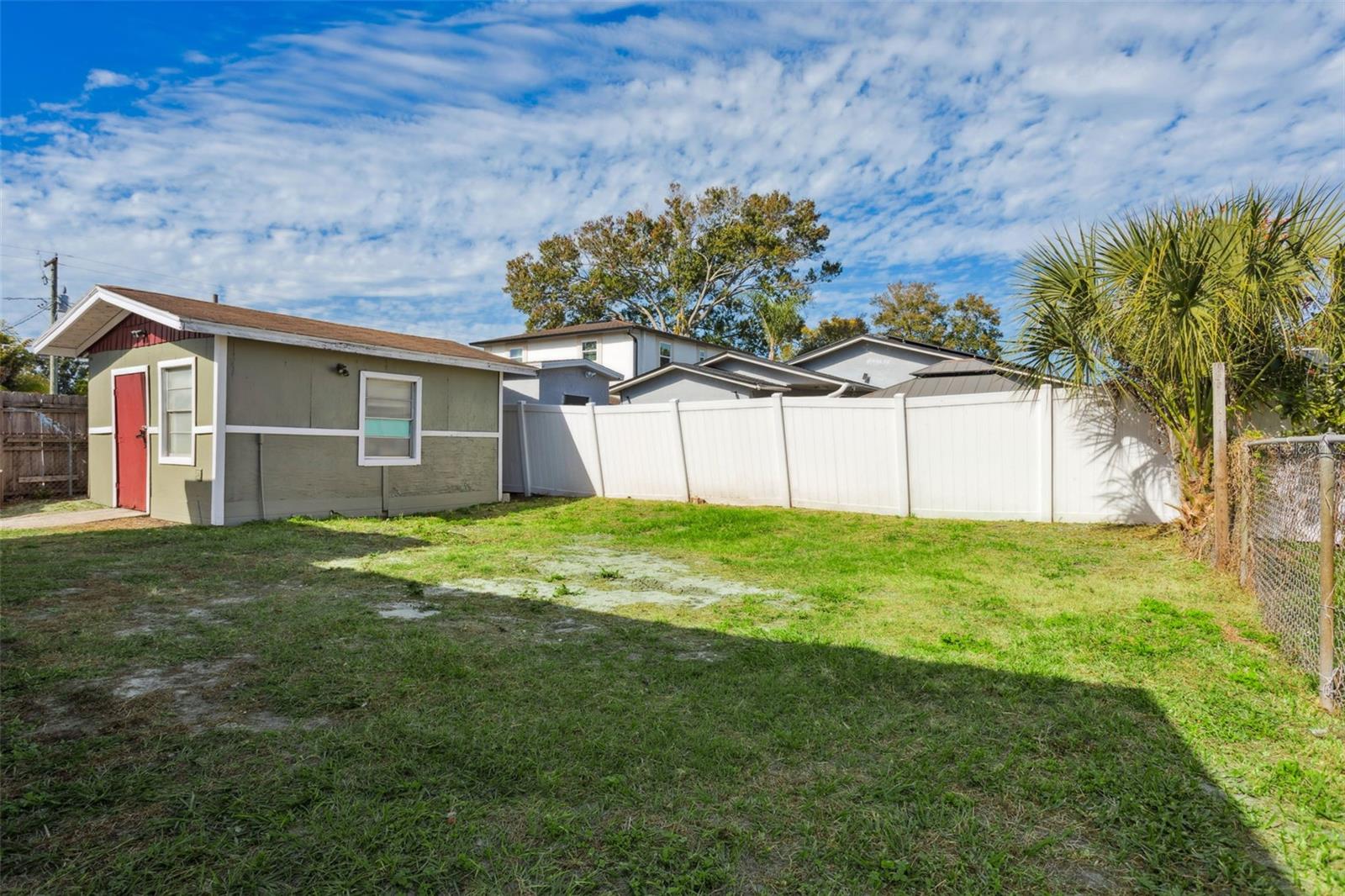 Image 23 of 25 For 3923 Broad Street