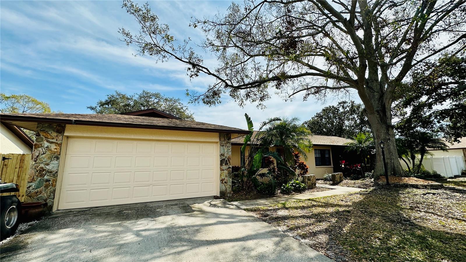 Image 18 of 20 For 1670 Monterey Drive