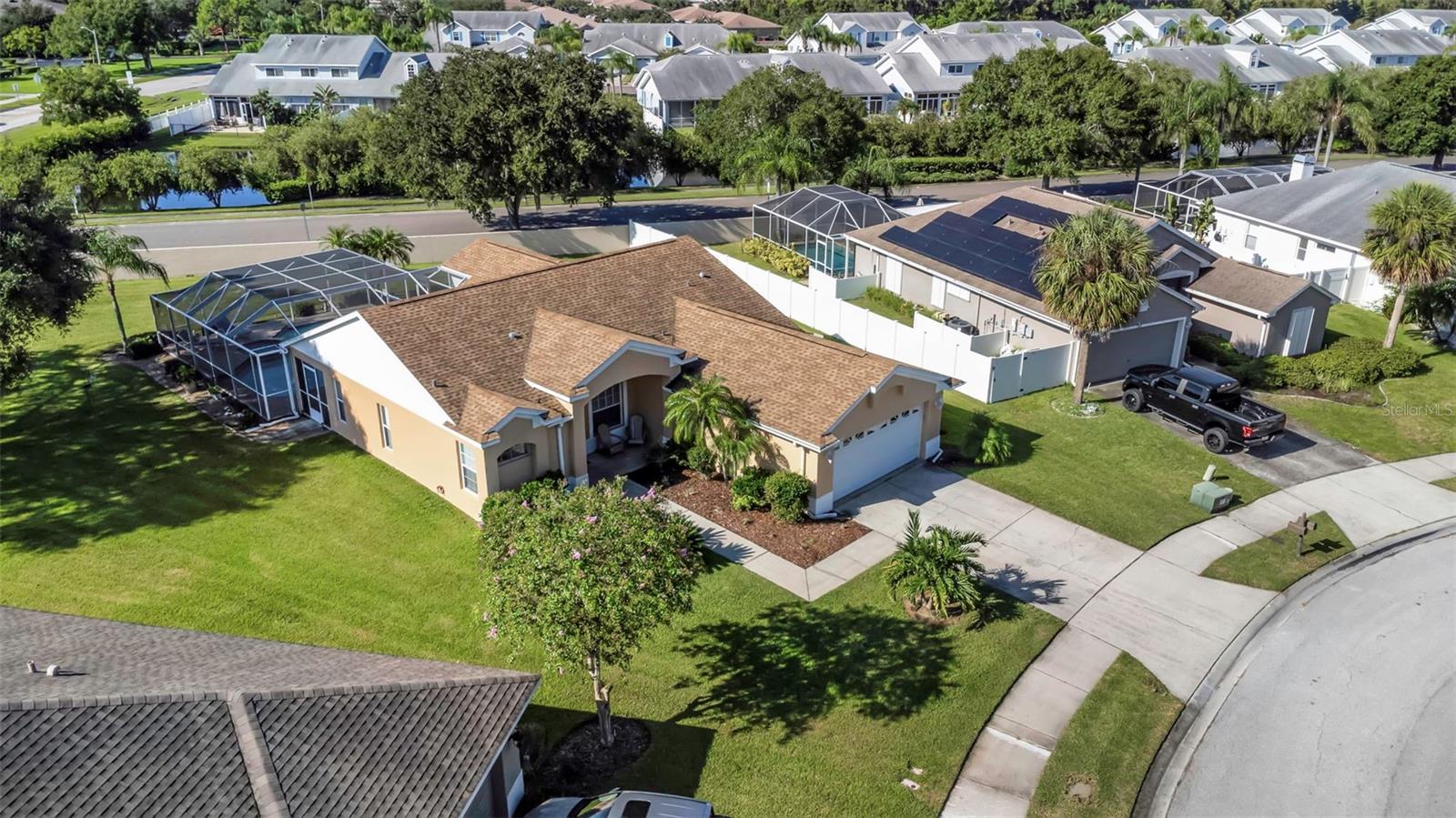 Image 68 of 91 For 394 Fountainview Circle