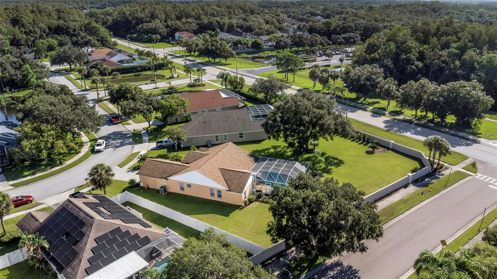 Image 72 of 91 For 394 Fountainview Circle