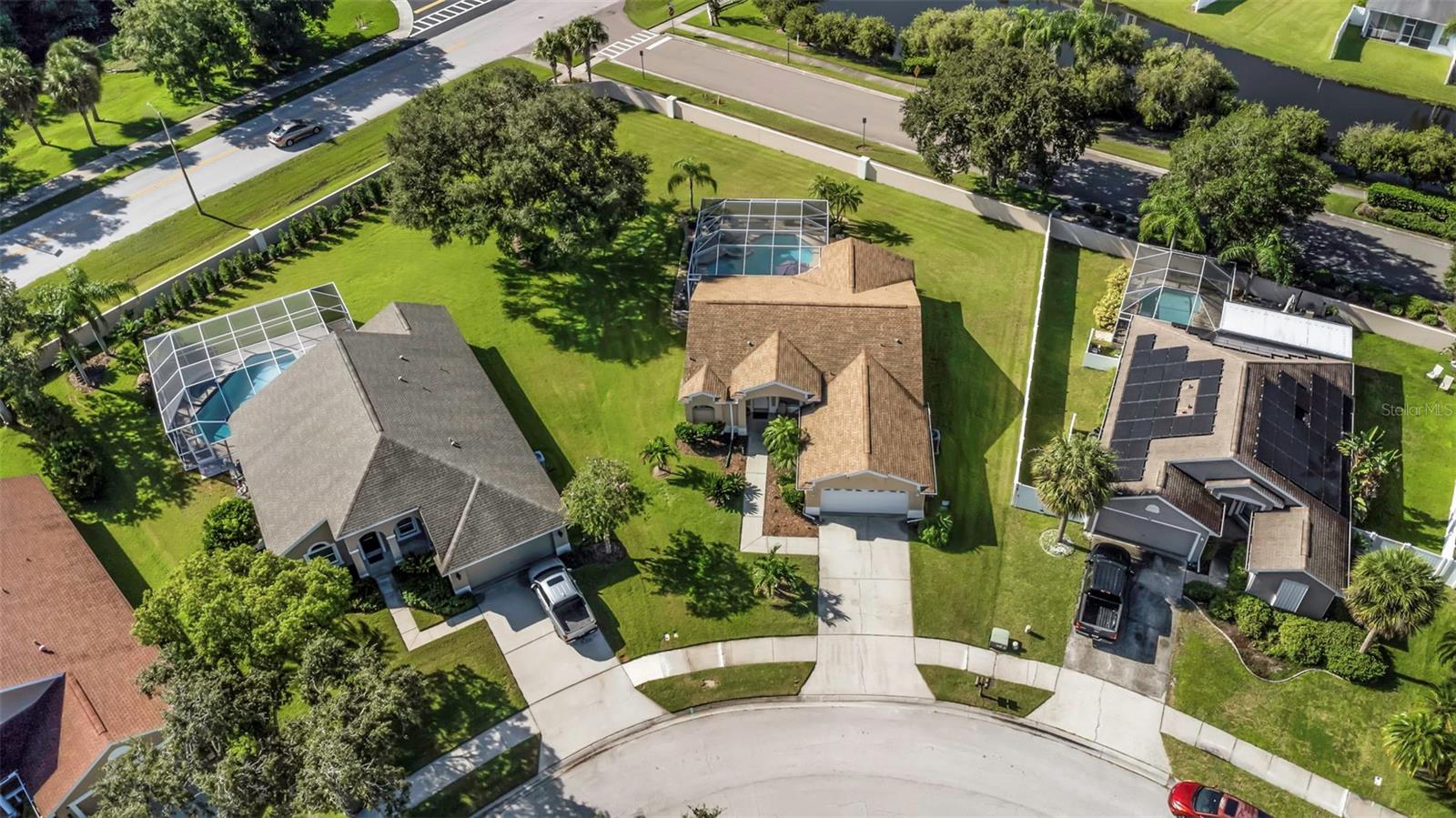 Image 75 of 91 For 394 Fountainview Circle