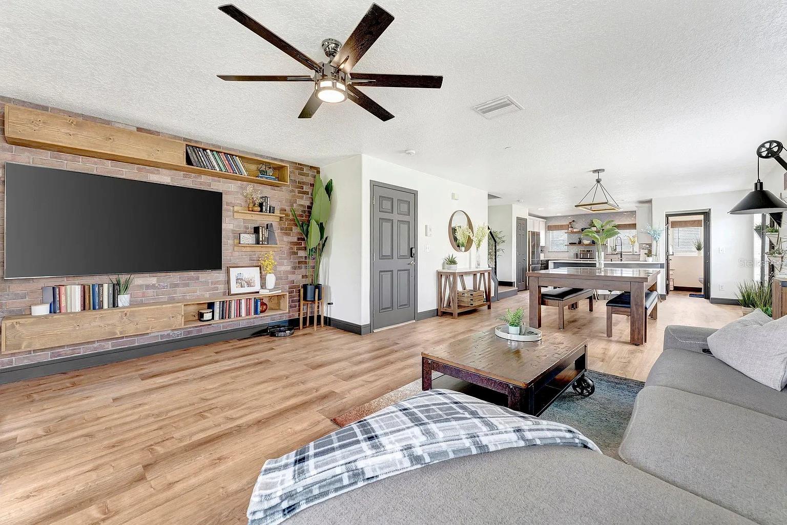 Image 10 of 26 For 4855 Tuscan Loon Drive