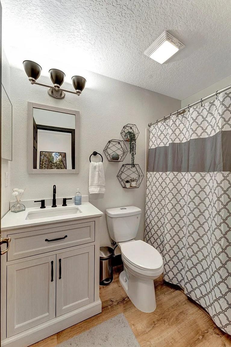 Image 16 of 26 For 4855 Tuscan Loon Drive