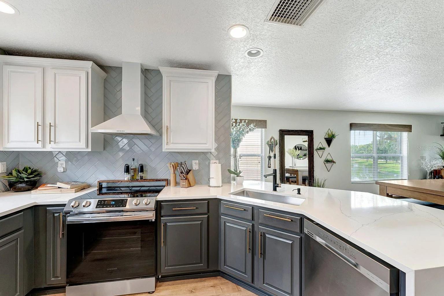 Image 6 of 26 For 4855 Tuscan Loon Drive