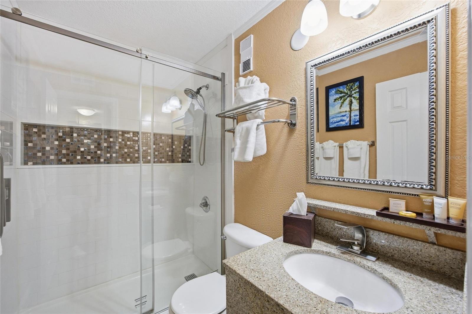 Image 10 of 25 For 2506 Rocky Point Drive 315