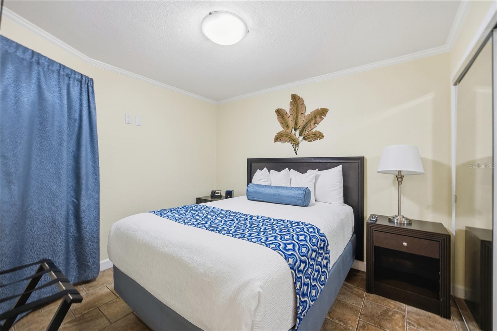 Image 8 of 25 For 2506 Rocky Point Drive 315