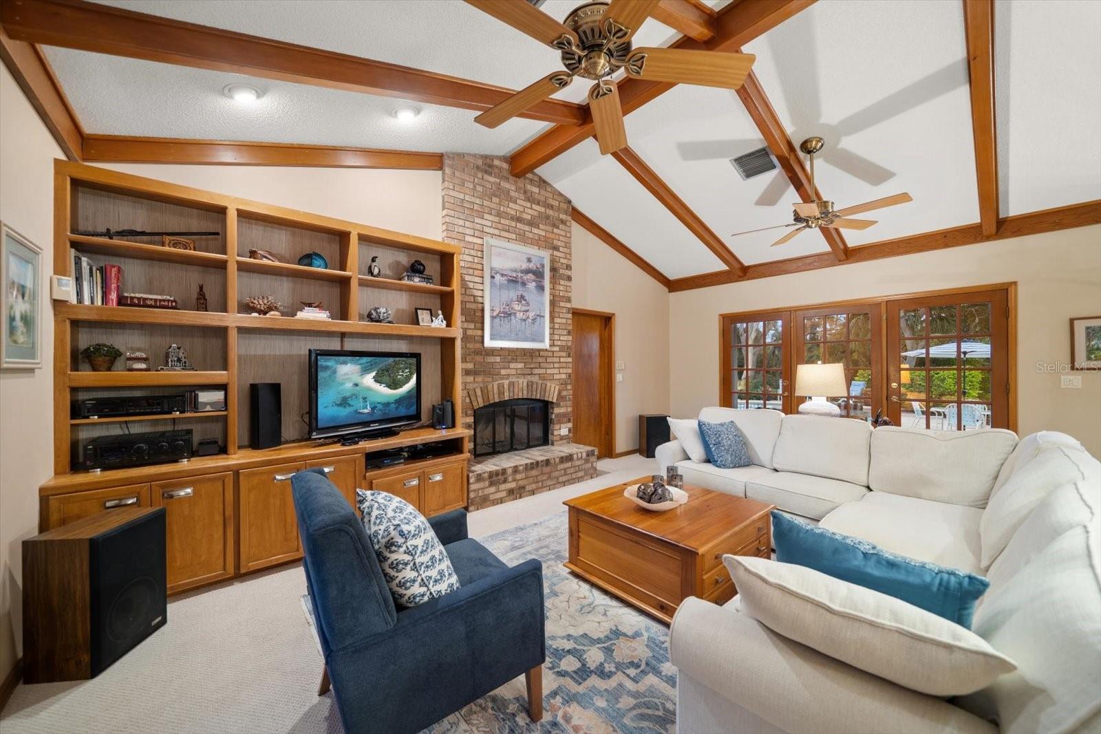 Image 13 of 76 For 14940 Cathy Lane