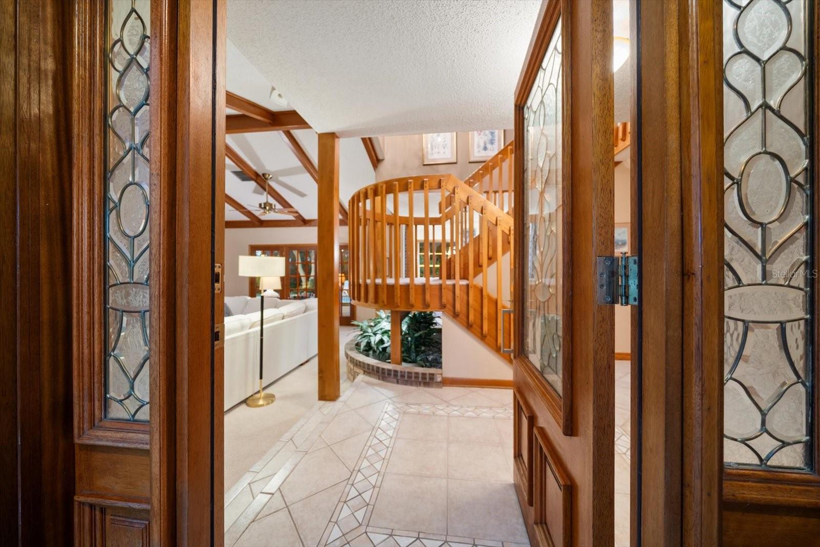 Image 5 of 76 For 14940 Cathy Lane