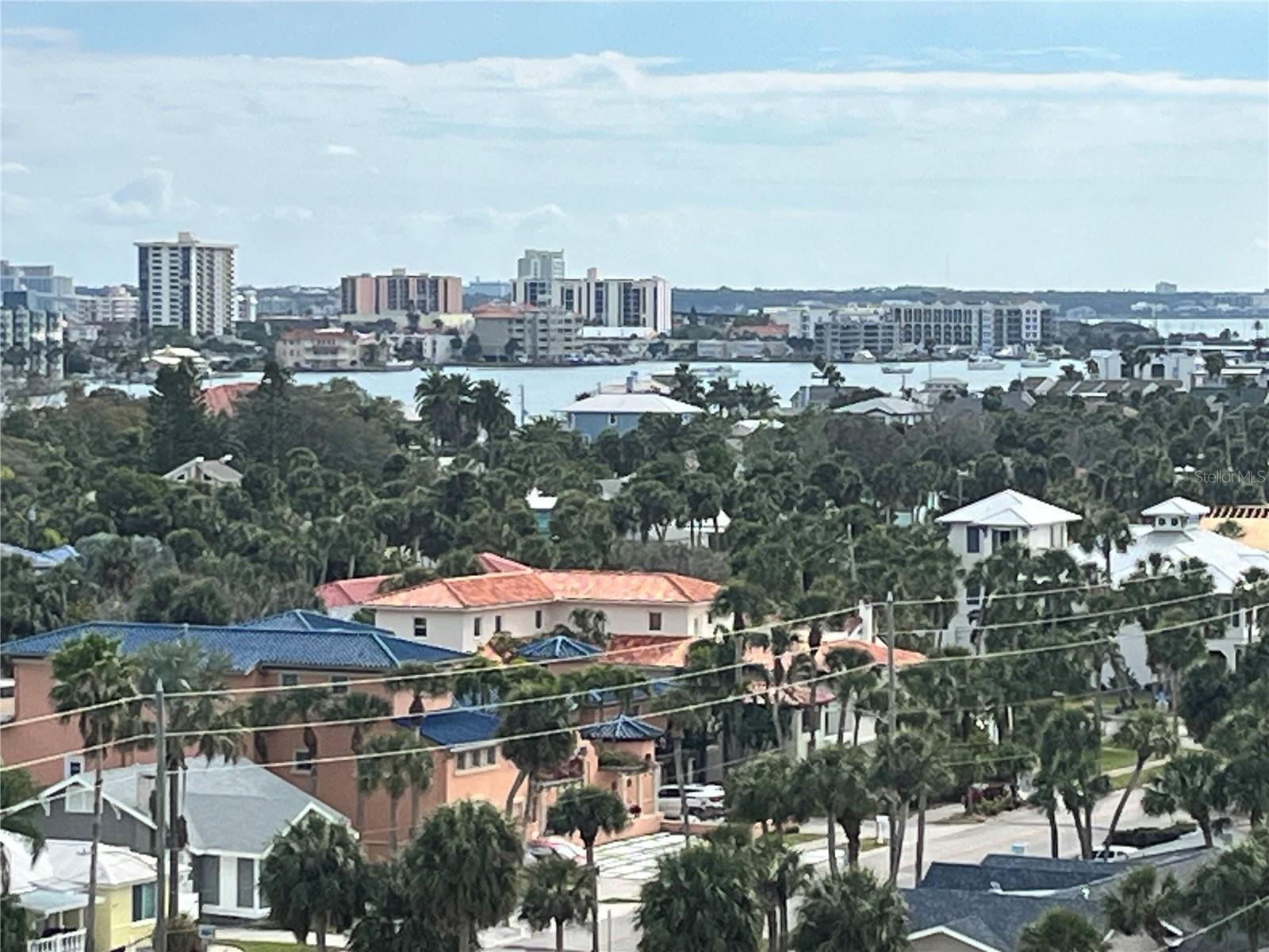 Image 13 of 61 For 880 Mandalay Avenue S806