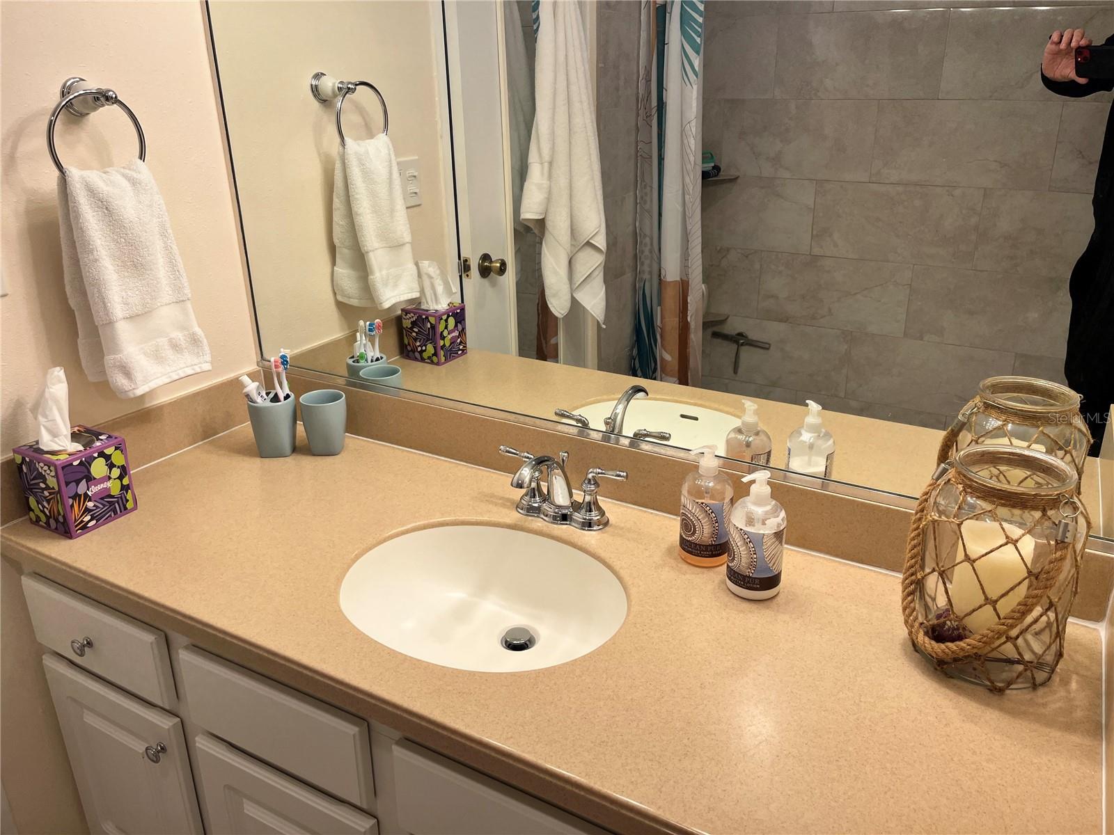 Image 23 of 61 For 880 Mandalay Avenue S806