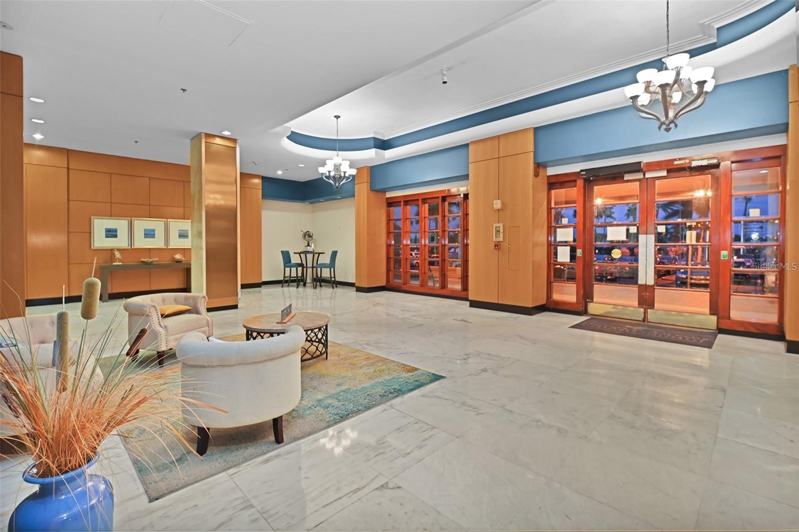 Image 30 of 61 For 880 Mandalay Avenue S806