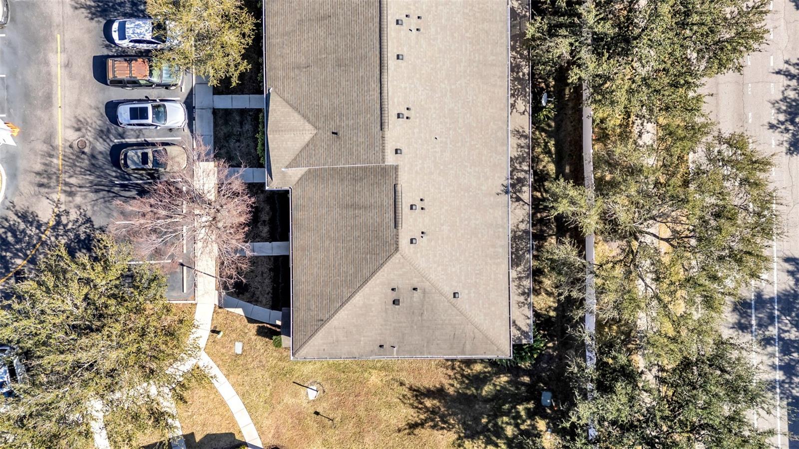 Image 26 of 33 For 12403 Foxmoor Peak Drive