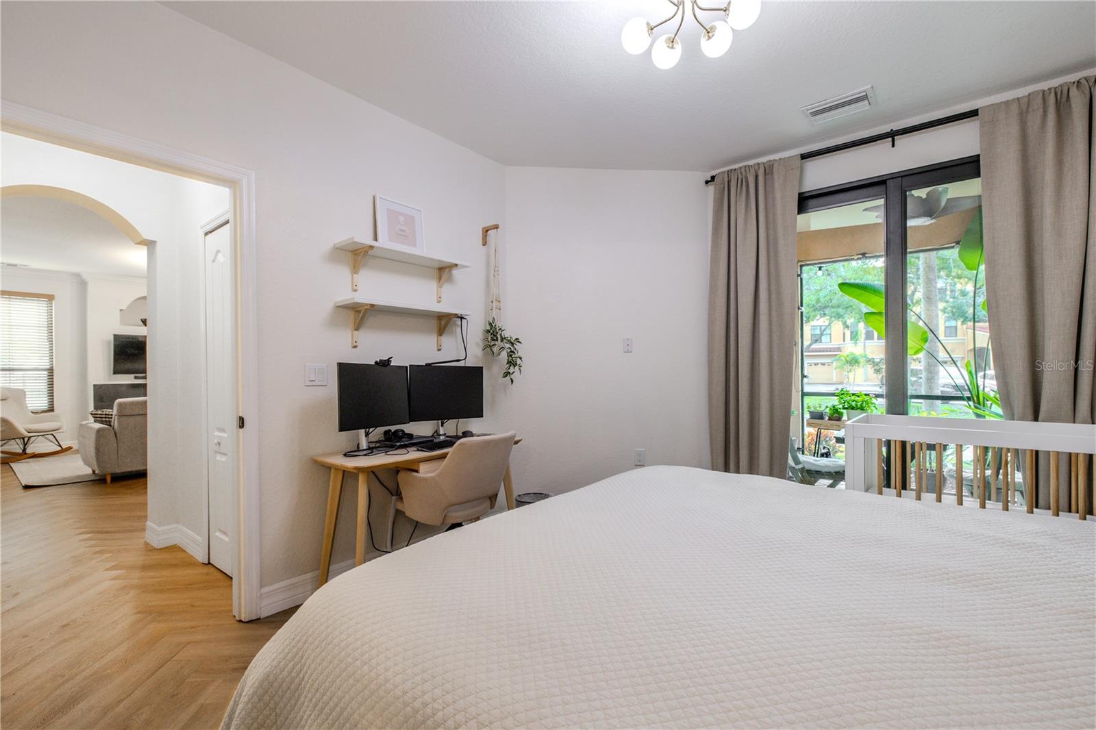 Image 36 of 65 For 2722 Via Tivoli  410a