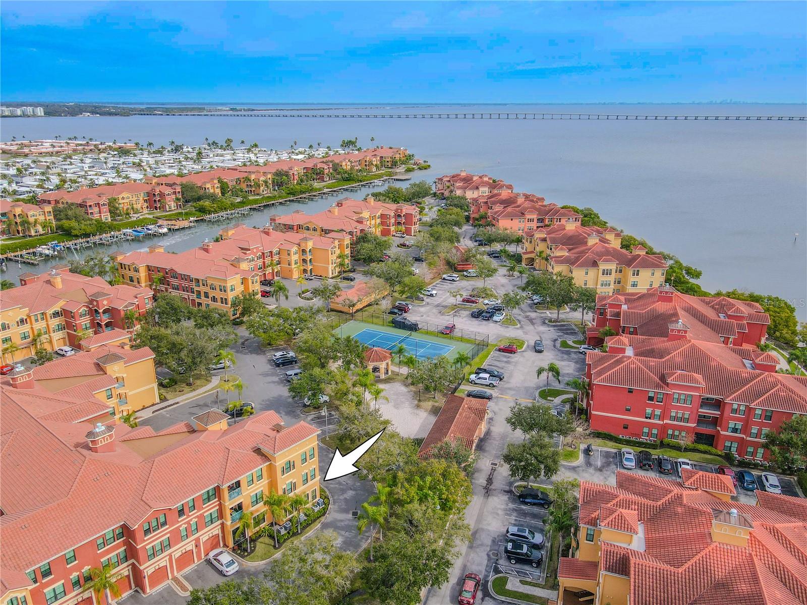 Image 43 of 65 For 2722 Via Tivoli  410a