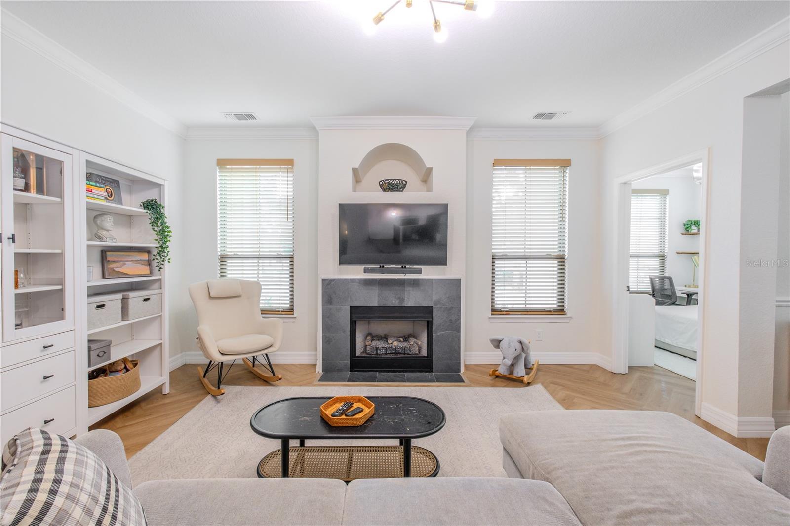 Image 5 of 65 For 2722 Via Tivoli  410a