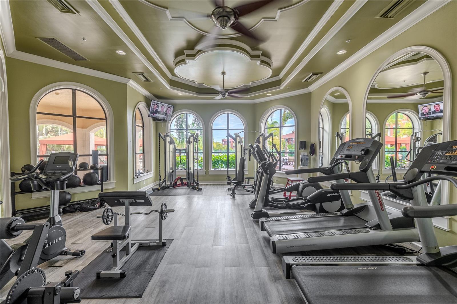 Image 57 of 65 For 2722 Via Tivoli  410a