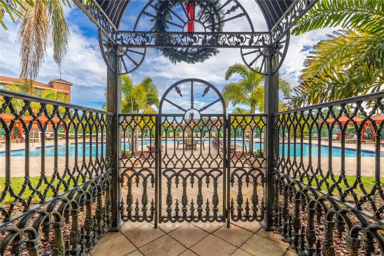 Image 58 of 65 For 2722 Via Tivoli  410a