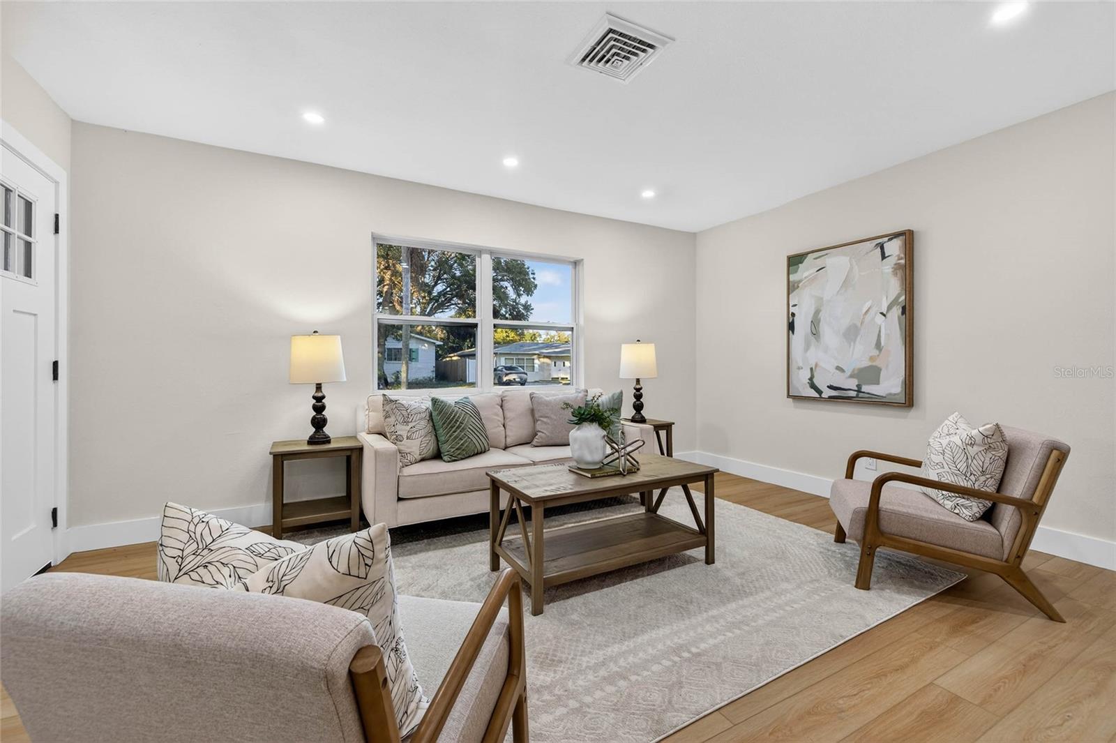 Image 11 of 37 For 3724 28th Avenue N