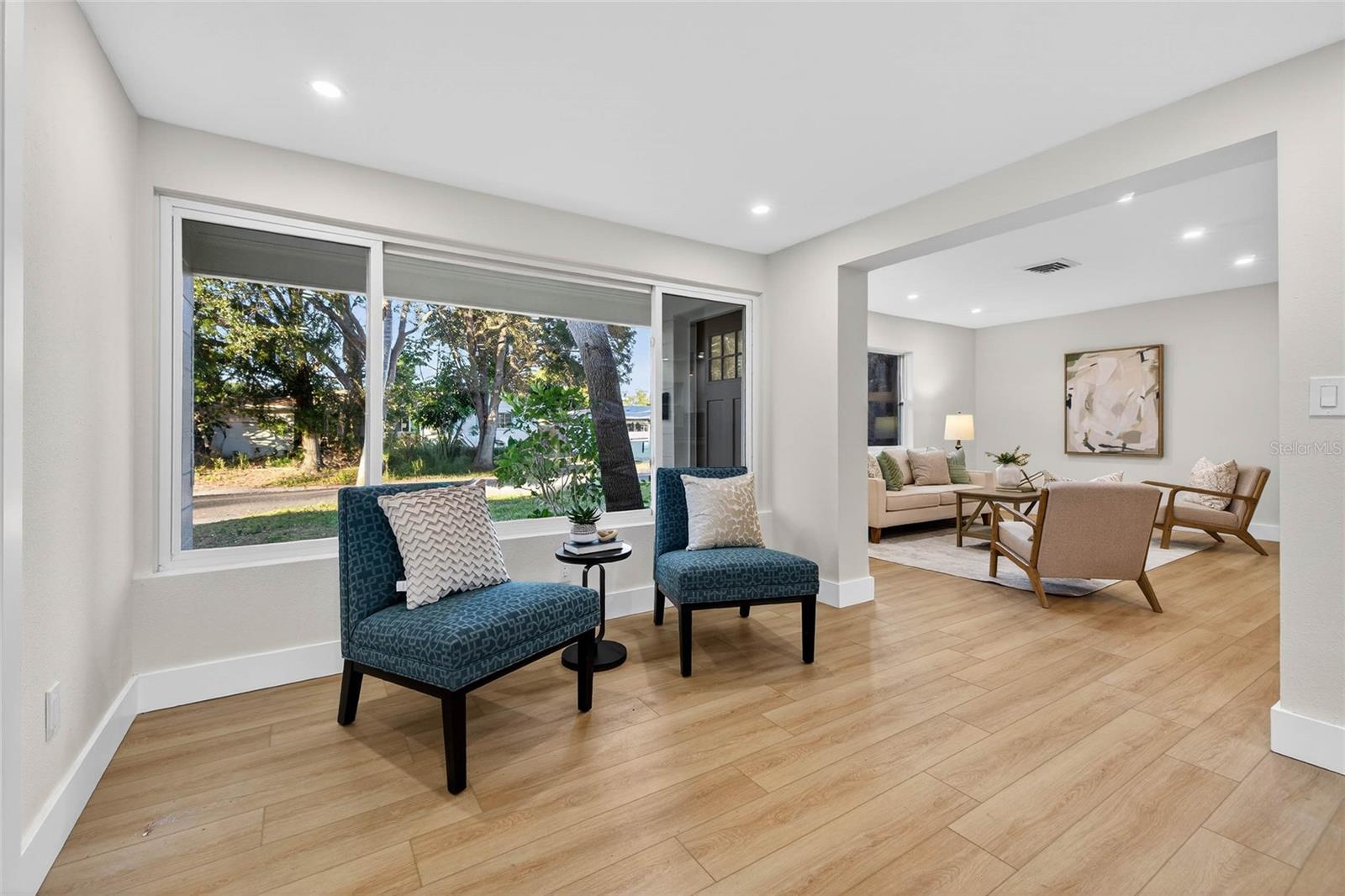 Image 23 of 37 For 3724 28th Avenue N