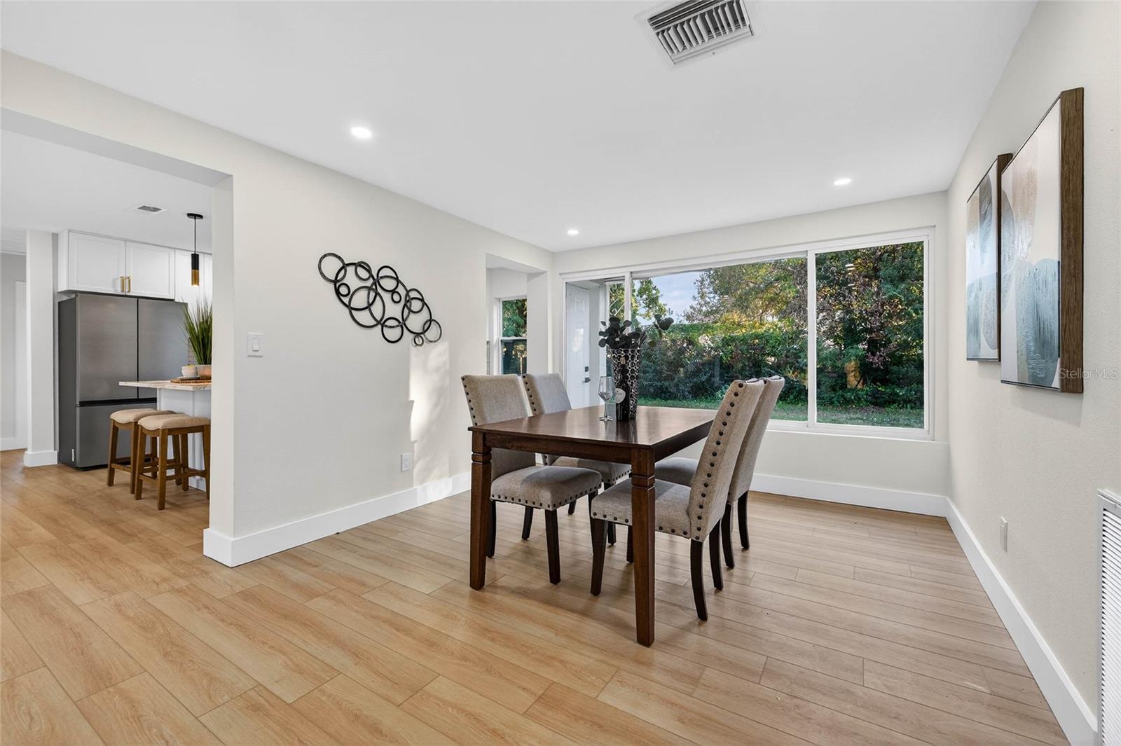 Image 24 of 37 For 3724 28th Avenue N