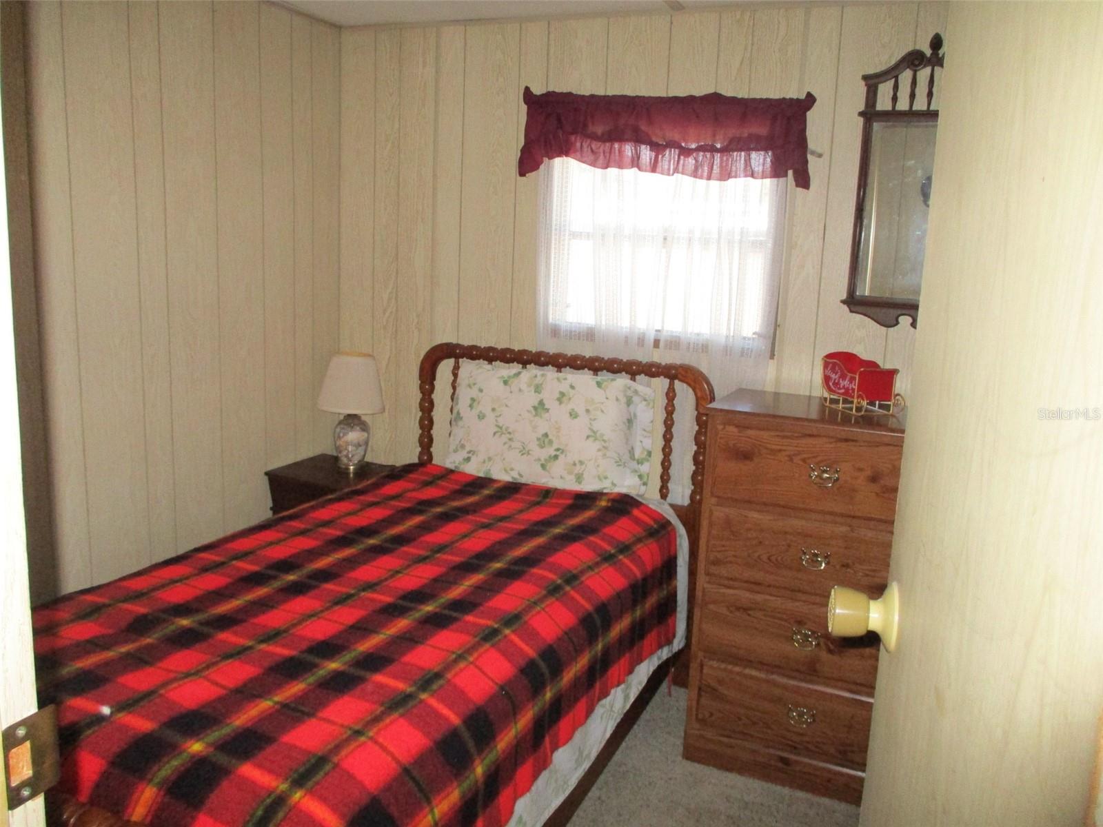 Image 19 of 21 For 3718 Castle Drive