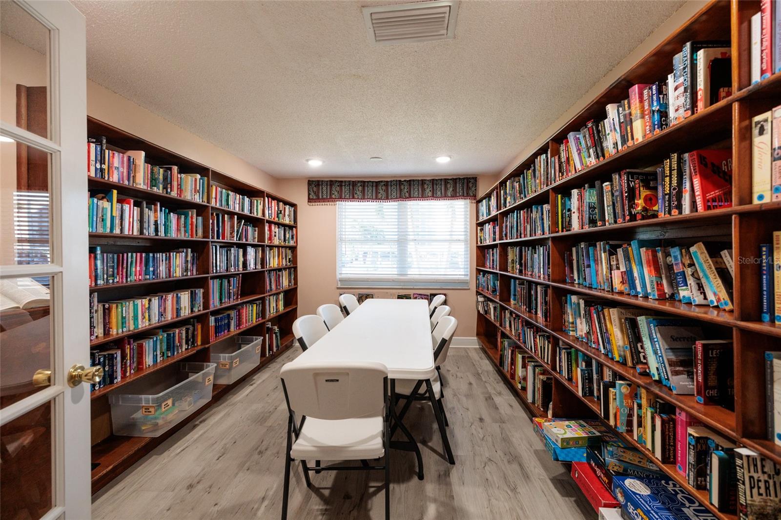 Image 52 of 64 For 5960 30th Avenue S 411